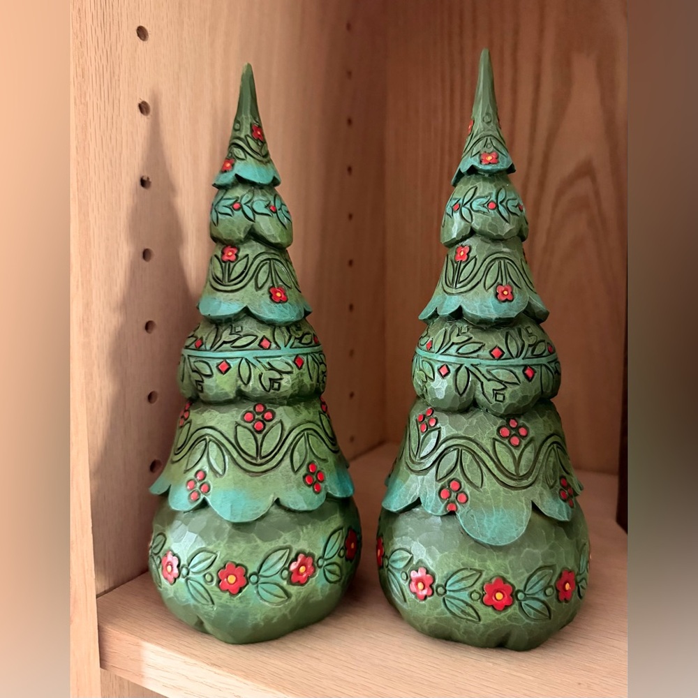 Jim Shore O’ Tannenbaum and Festive trees (4 total)